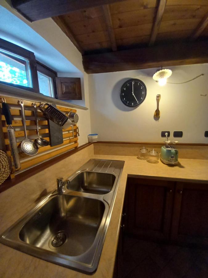 Casina La Quercia Apartment Санта София Екстериор снимка