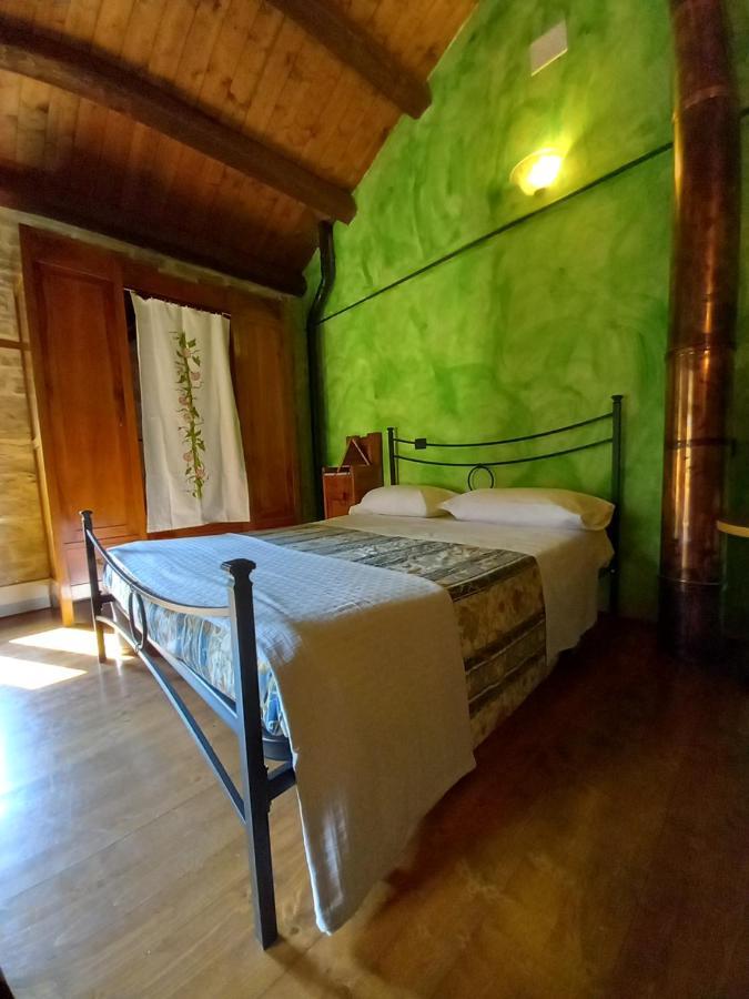 Casina La Quercia Apartment Санта София Екстериор снимка