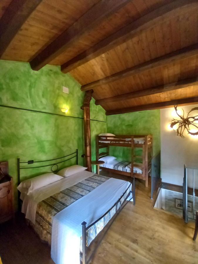 Casina La Quercia Apartment Санта София Екстериор снимка